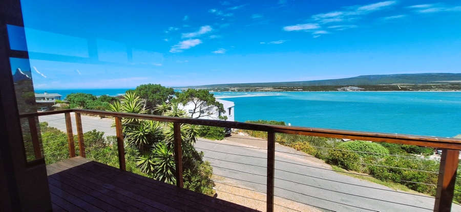 5 Bedroom Property for Sale in Witsand Western Cape